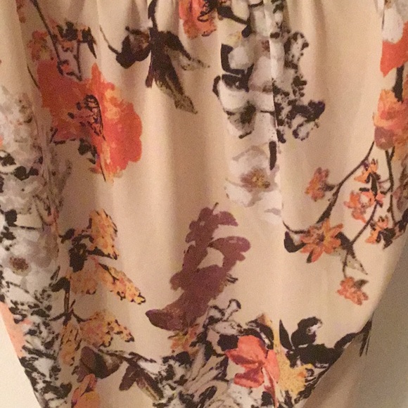 Floral spaghetti tank top - Picture 3 of 3